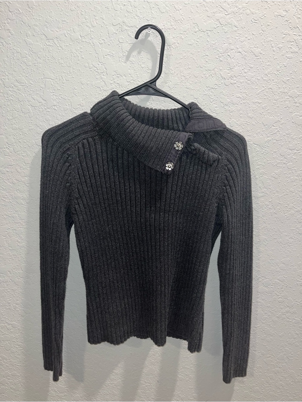Canyon River Blues Charcoal Ribbed Button-Neck Turtleneck Sweater